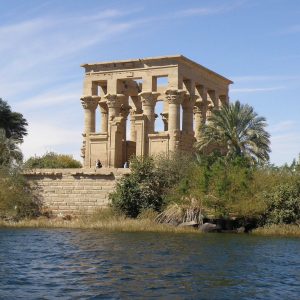 Aswan_Philae_temple_pavilion